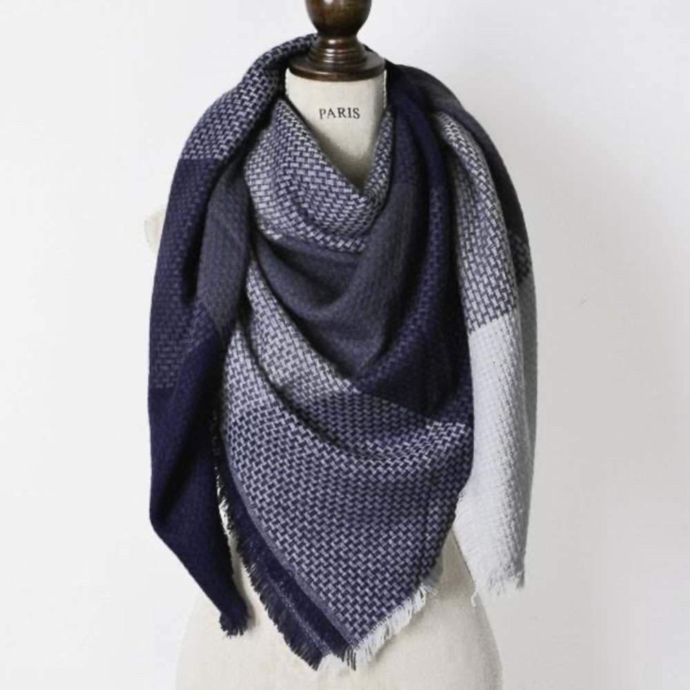Blanket Plaid Check Scarf- Navy/Grey